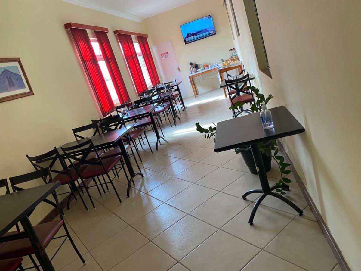Hotel Cascata Capelinha Екстериор снимка